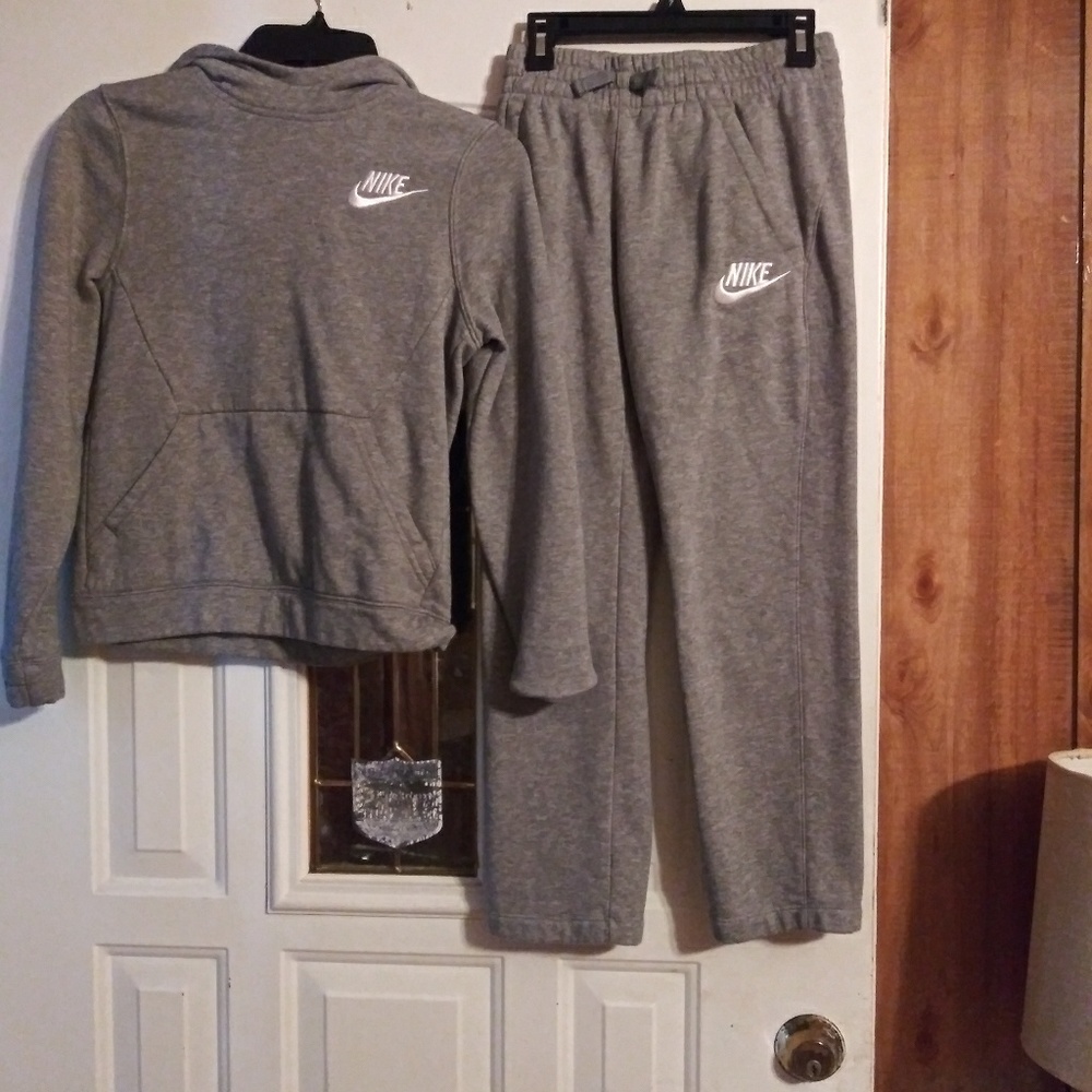 Jogging suit